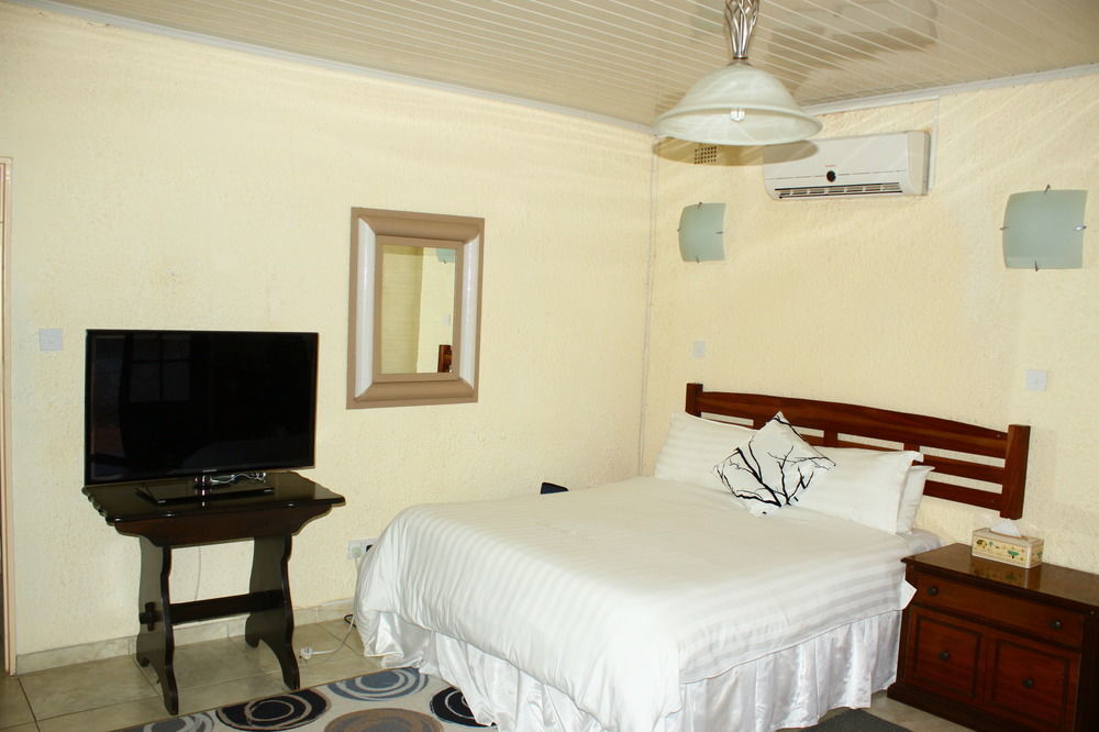 Entabeni Lodge Bulawayo Eksteriør bilde