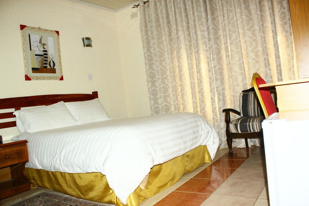Entabeni Lodge Bulawayo Eksteriør bilde
